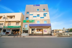FabHotel Udipi's Vihar - 800M from KIMS Hospital, Kondapur, Hyderabad