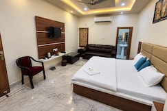 Hotel Narayan Inn, Orai