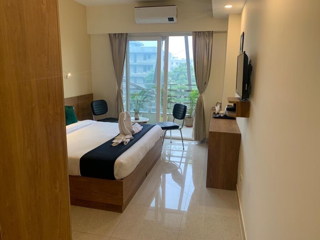Collection O Rm Residency Near Appu Ghar - Tap to explore photos