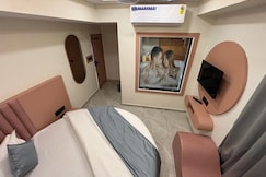 HOTEL SERINITY, Ahmedabad