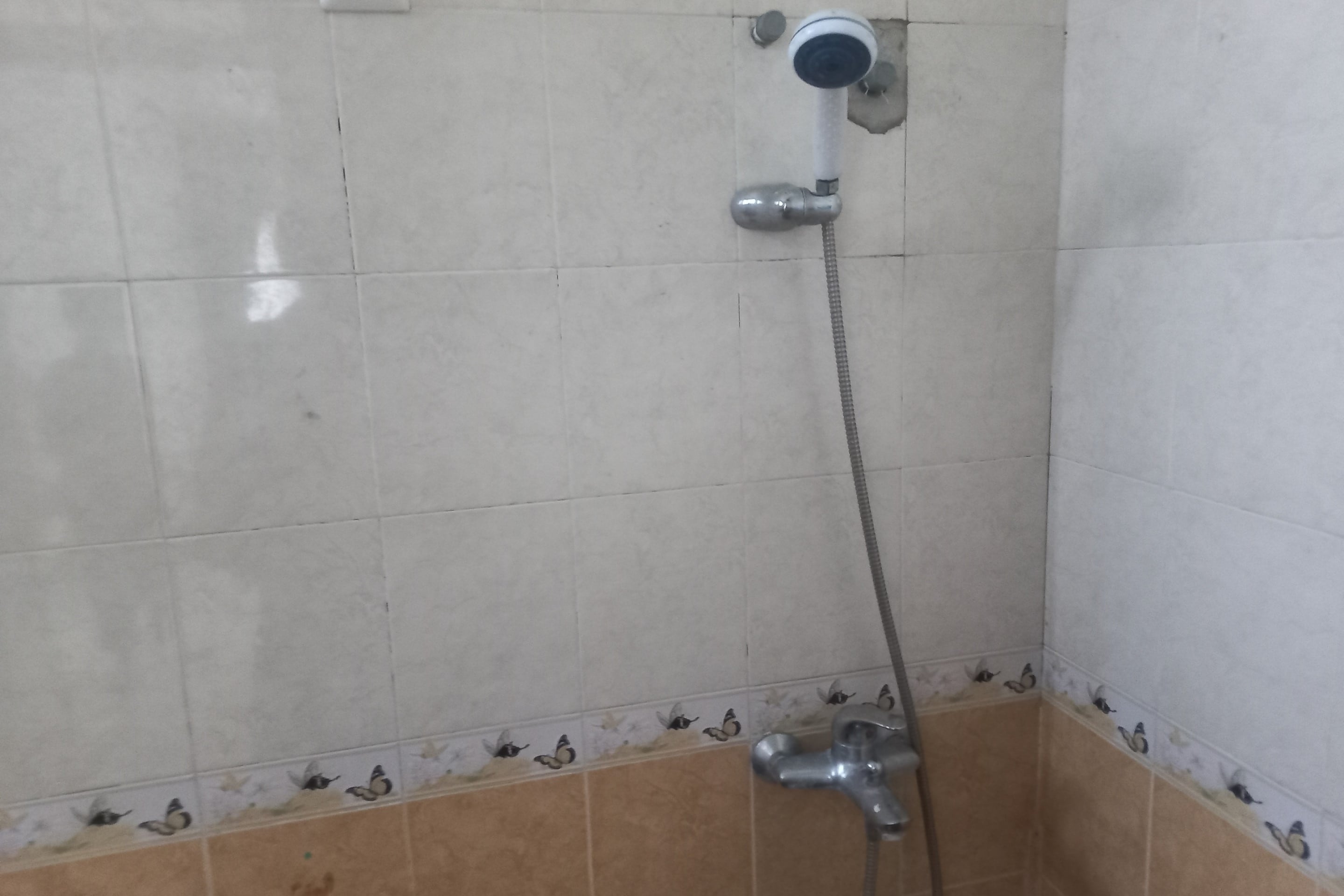 OYO 93820 Salma Homestay Syariah - Tap to explore photos