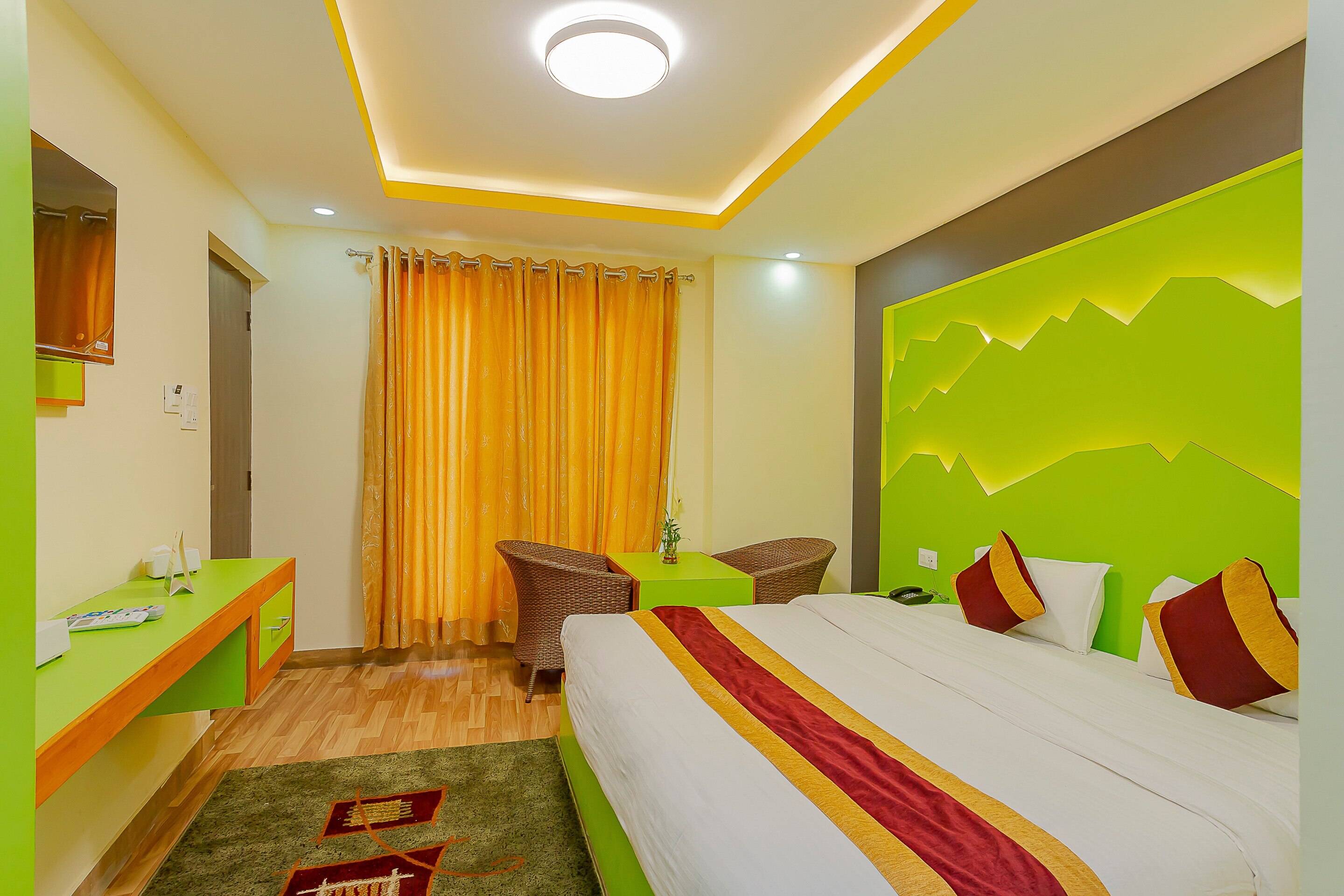 OYO 798 Euphoria Inn - Tap to explore photos