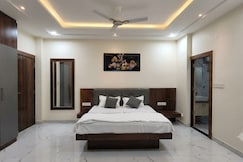 Shree Khedapati Hotel Foods & Resorts, Dewas