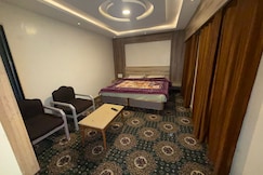 Hotel Goldencity, Ooty