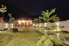 Kailasa Cosy Luxury Earthy Cottage Nandi Hills, Nandi Hills