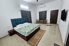 Hotel YesWell, Dehradun