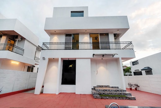 Ventara Escape Bungalow by Palette Homes | Pvt Pool | Lonavala