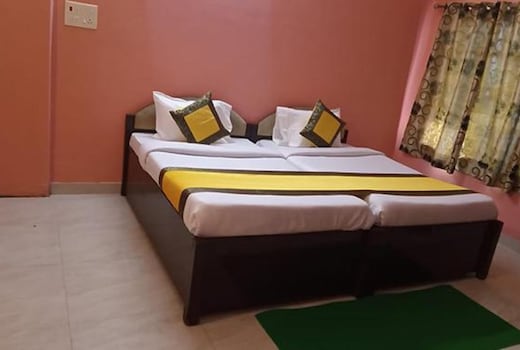 FabHotel Citi Residenci