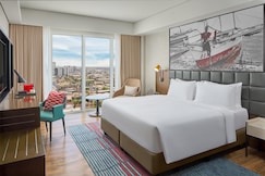 Radisson Red Cebu Mandaue, Liloan