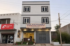 Hotel O KVM Residency, Sampla
