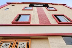 Townhouse Oak Banaras Station Formerly Gharana Residency, Varanasi