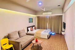 Weekeend address  dumas, Surat