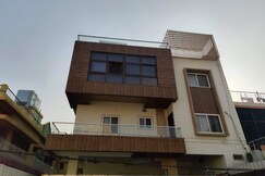 A Beautiful Home Away From Home, Varanasi