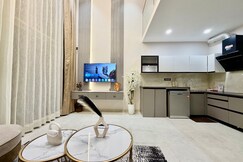 Cloud Stays || Loft Duplex, Gurgaon