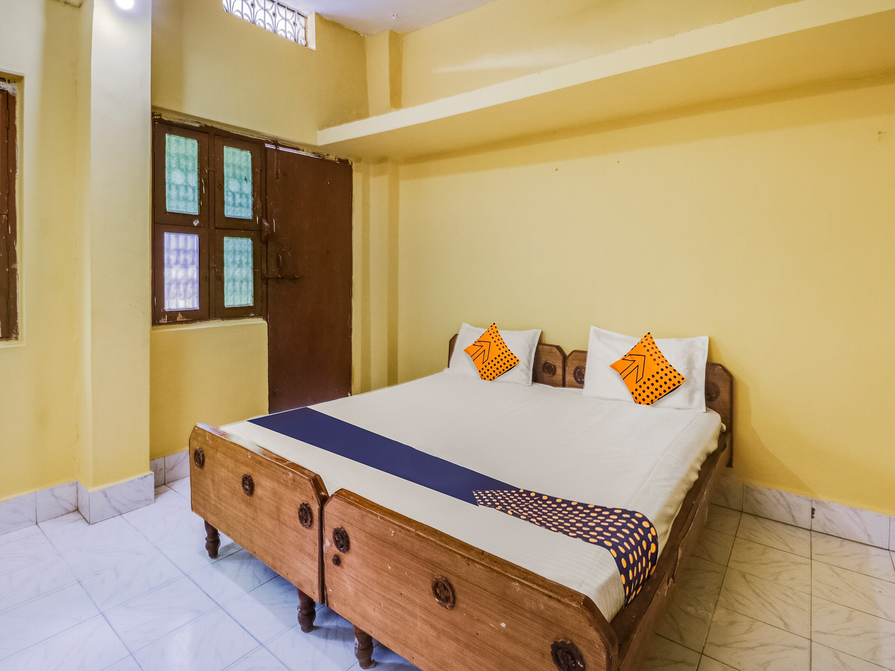 Hotel O Sai Chinmay Lodge - Tap to explore photos