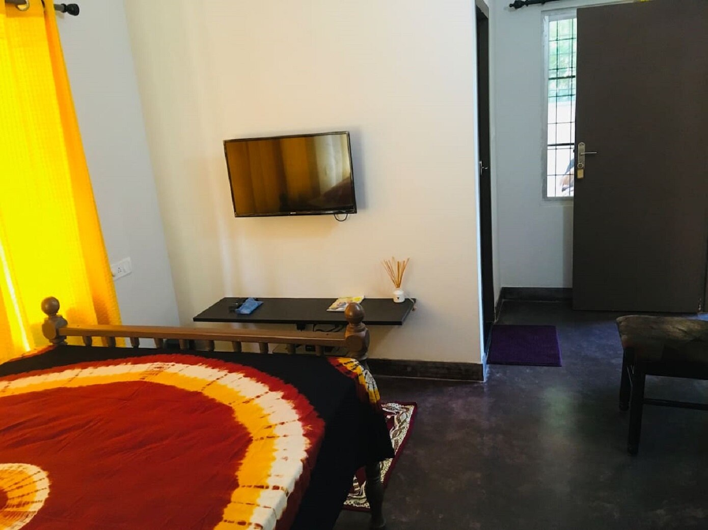 Cozy Bedroom near Auroville (BLUE PEPPER ROOM) - Tap to explore photos