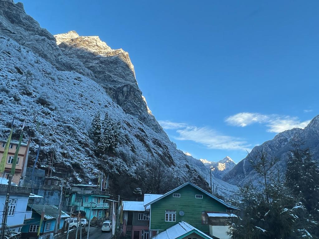 1Step's Mount View Lachung - Tap to explore photos