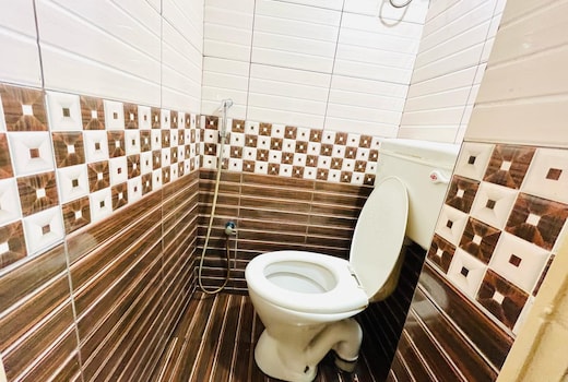 Single bedroom apartment @ Cenatope Road, Next to Appollo Cencer Hospital