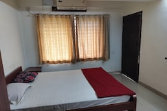 Monti Comfort, Kukke Subramanya