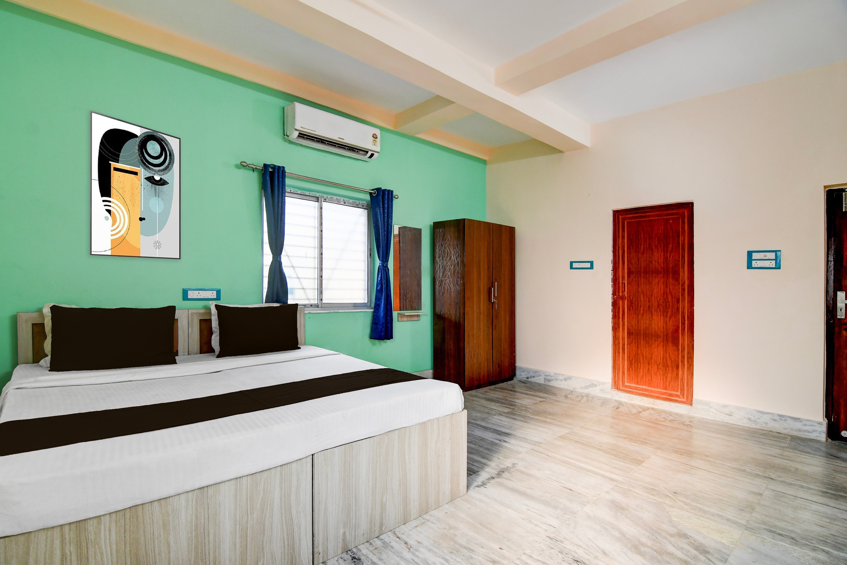 Hotel O New Annapurna Plaza Hotel & Banquet - Tap to explore photos
