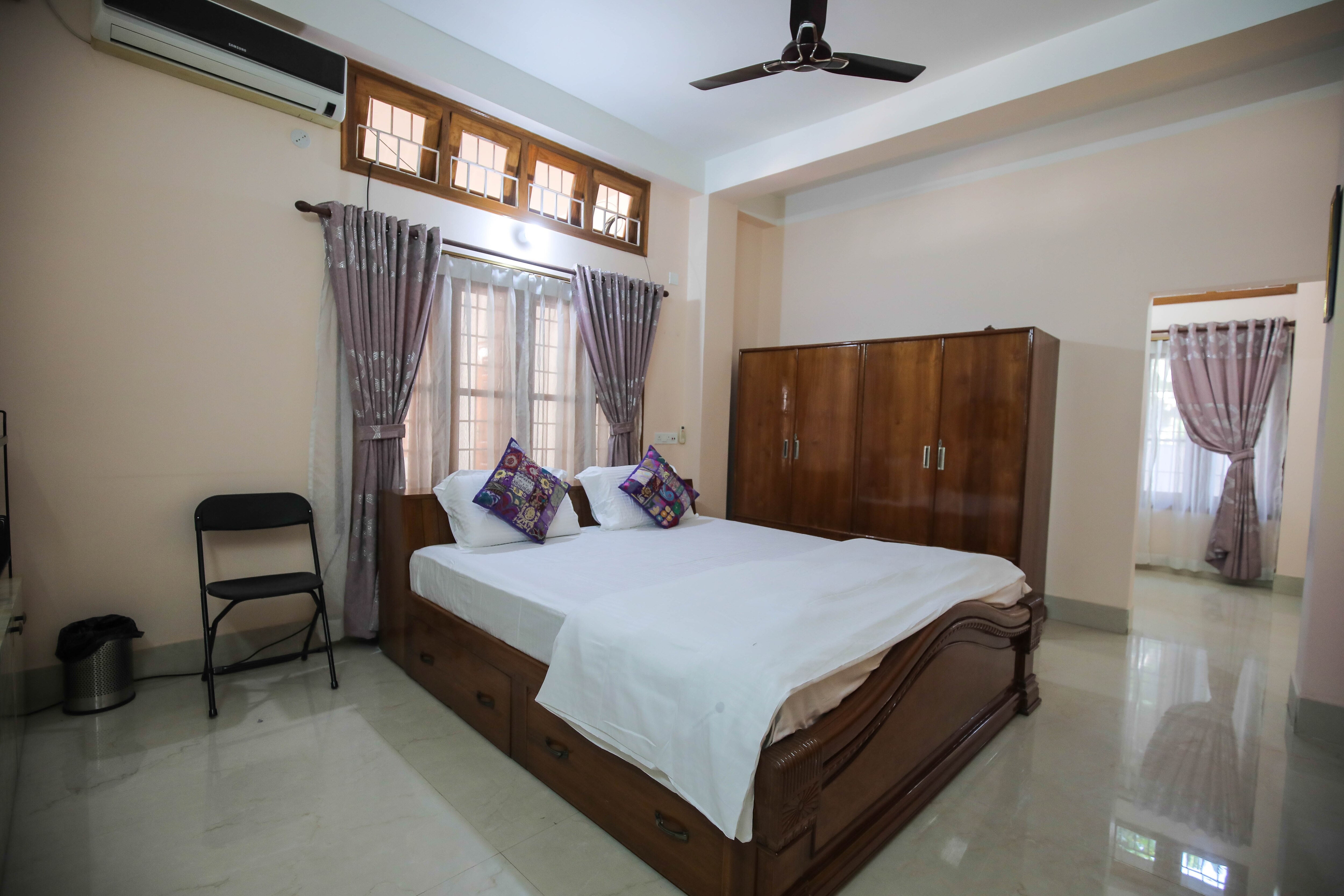 Cute Corner Homestay - Tap to explore photos