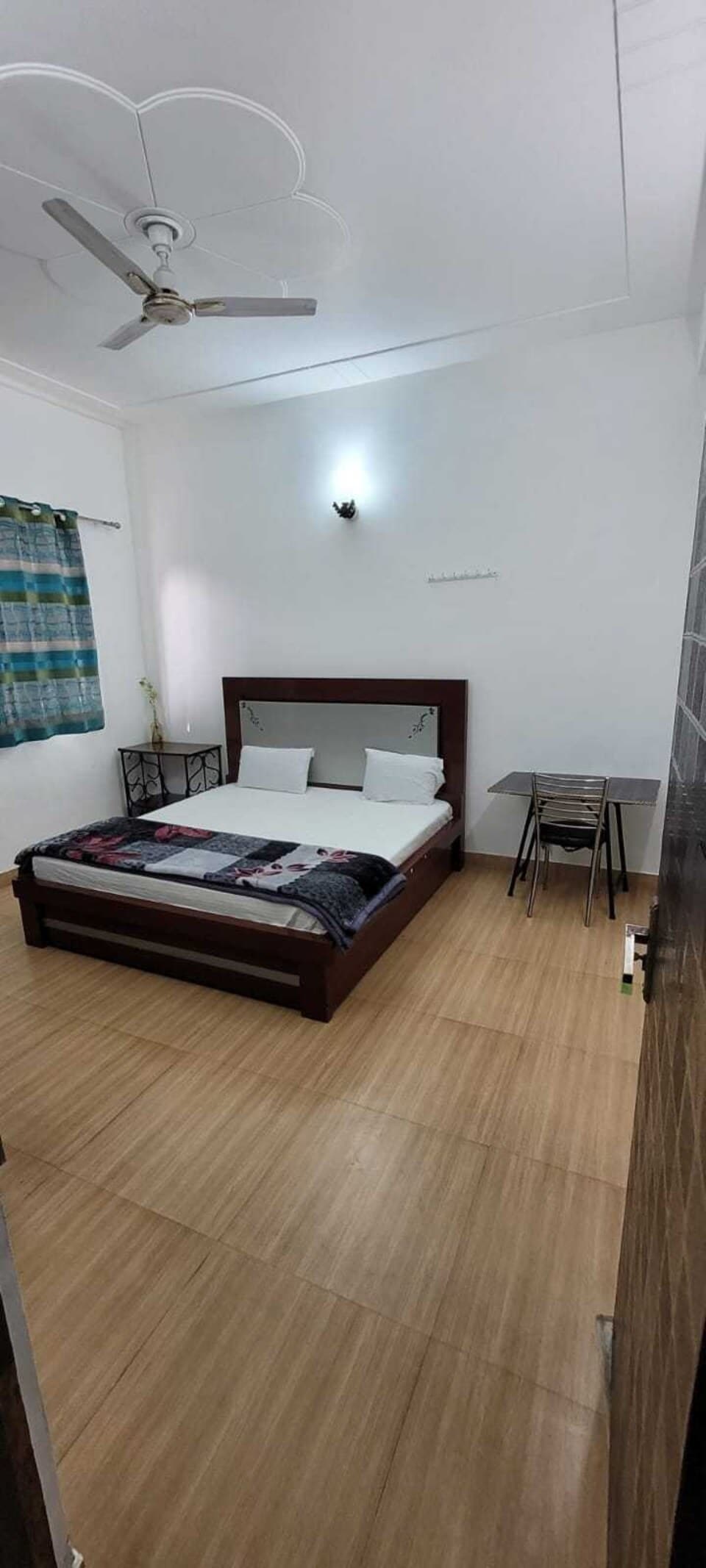 Hotel O Naveen Residancy - Tap to explore photos