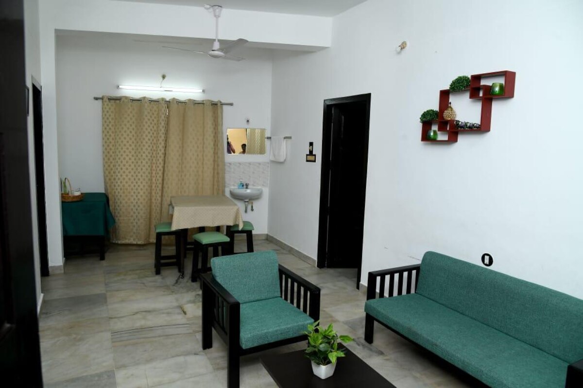 Andoor Homestay - Tap to explore photos