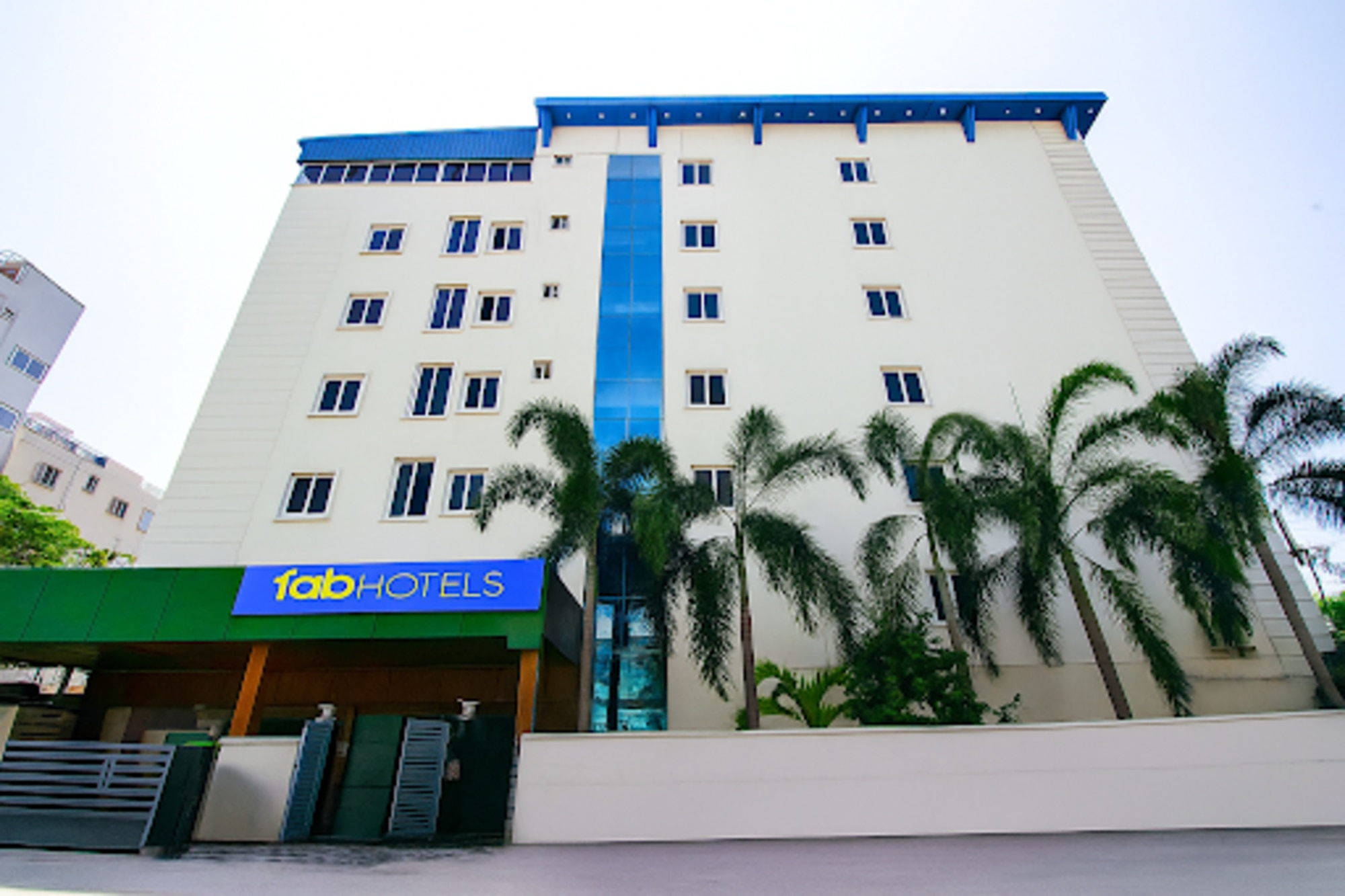 FabHotel Eden Stay- Nr U.S. Consulate General Hyderabad. - Tap to explore photos