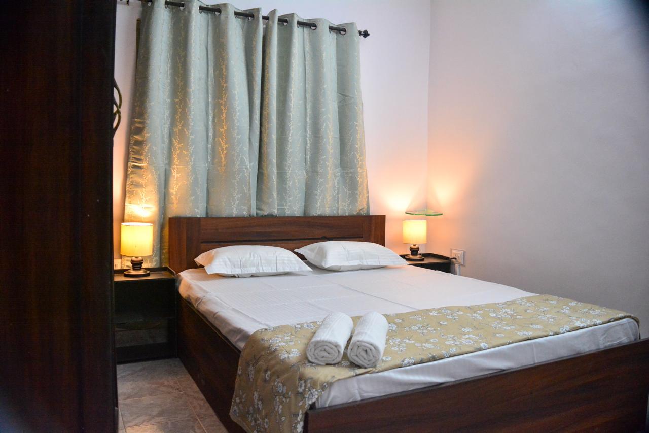 Cozy 2bhk at Varca - Tap to explore photos