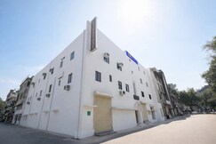 FabHotel Fortune Residency, Delhi