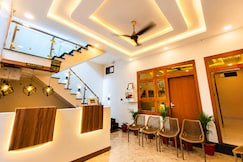 Shivam Palace Ayodhya / Ram Mandir Walking Distance, Ayodhya