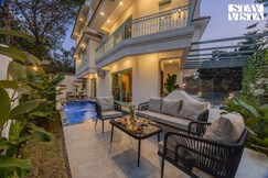 StayVista at Casa De Sai w/ Pool & Bathtub, Goa