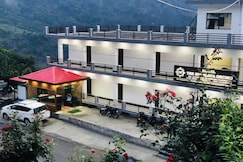 Hotel The Himalaya Orchid, Kedarnath