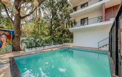 Swimming Pool 1