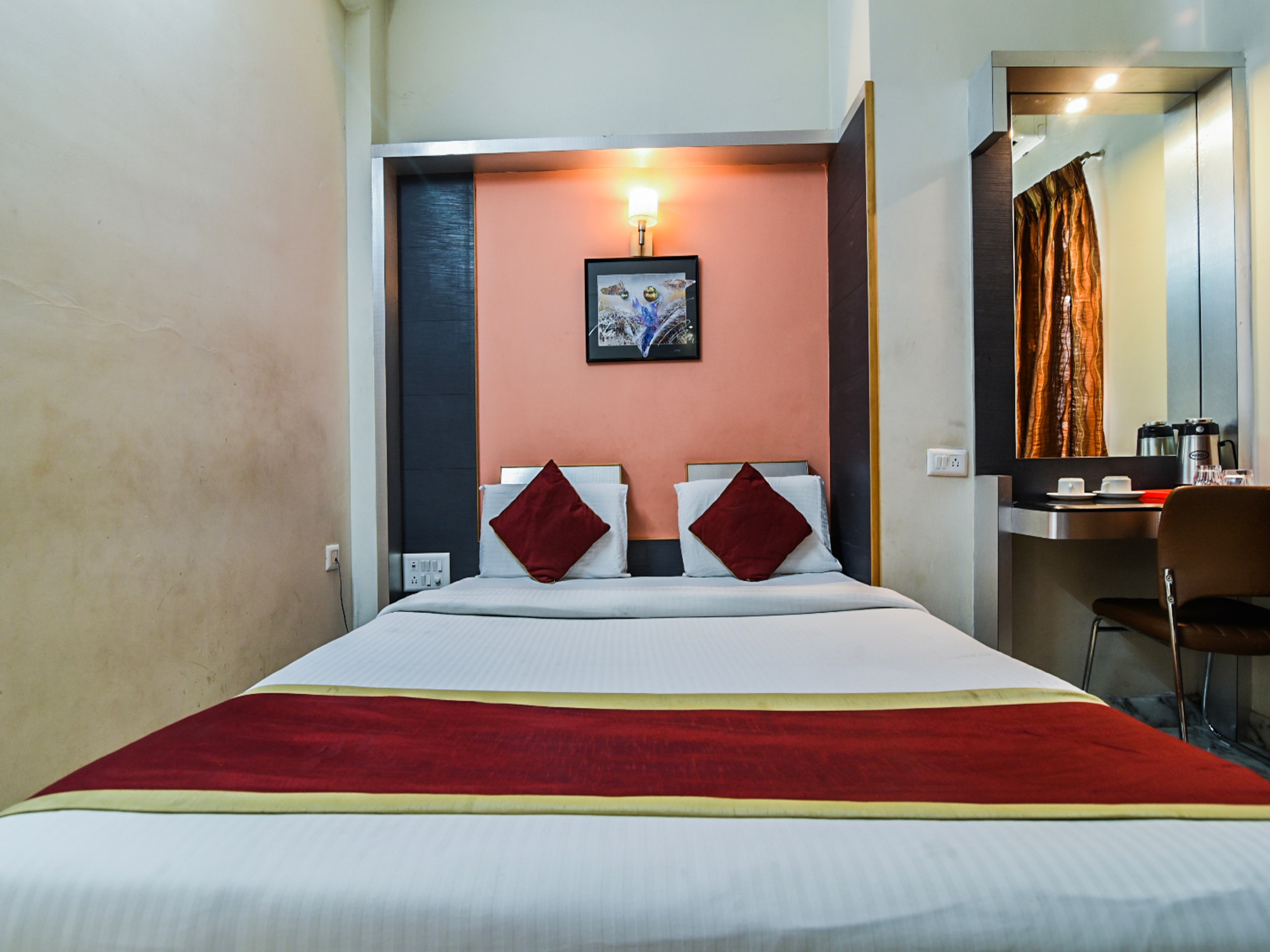 Hotel Manasa Paradise  - Tap to explore photos