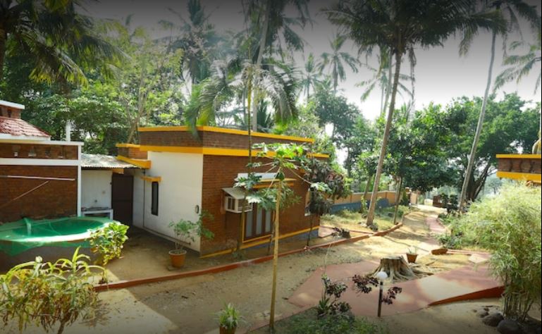 KOVALAM PARK - Tap to explore photos