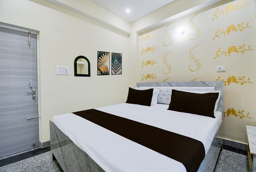 Hotel O A.V.S