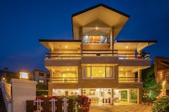 Emilia Villa by VEO - Part of StayVista, Mahabaleshwar