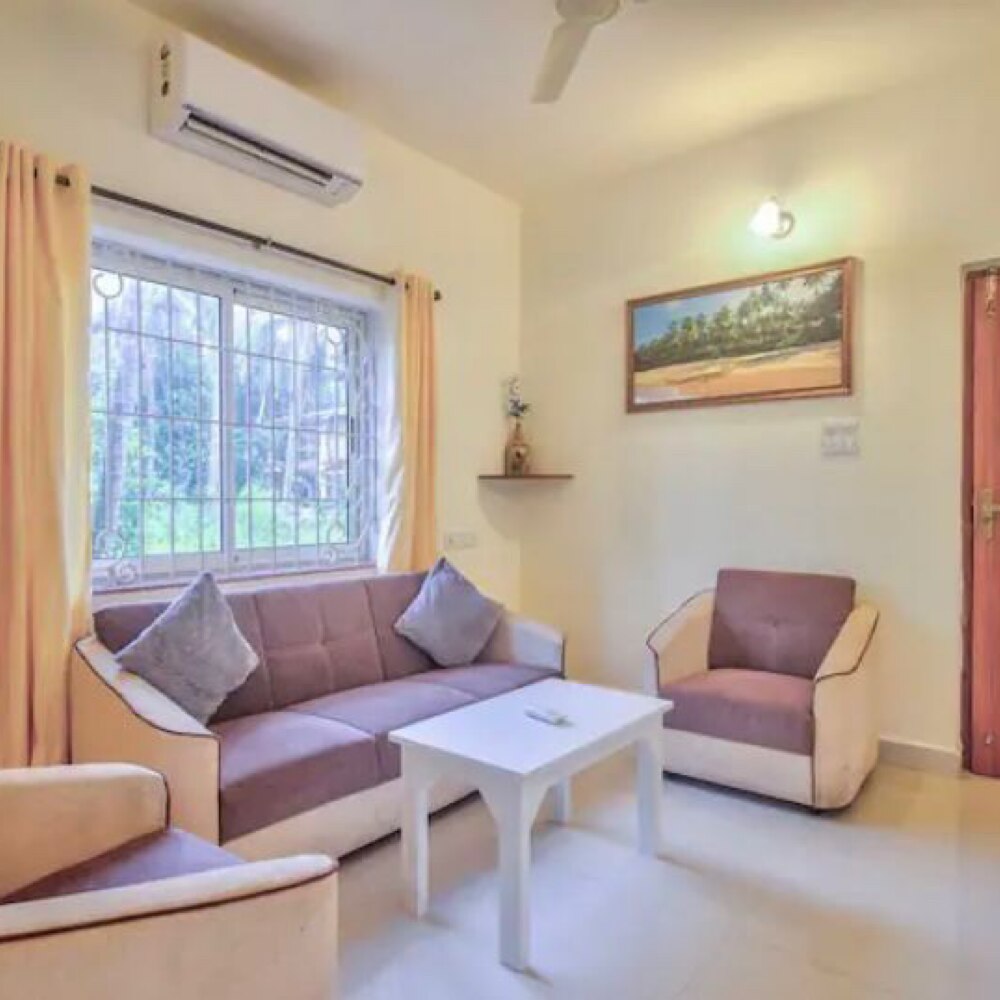 7bhk Casa-de-Flora Villa with large private pool - Tap to explore photos