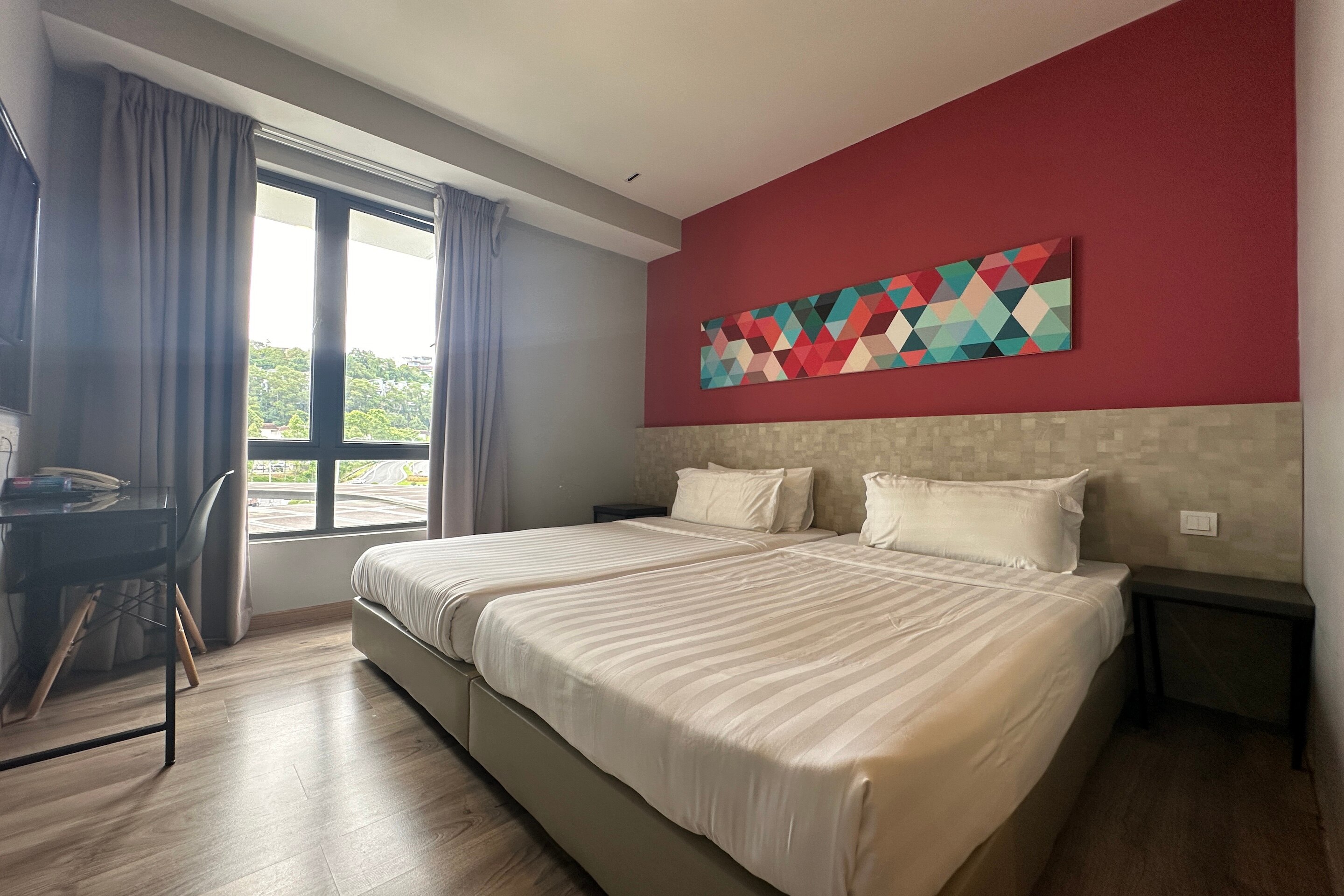 OYO Townhouse, Selayang formerly RHR Hotel - Tap to explore photos
