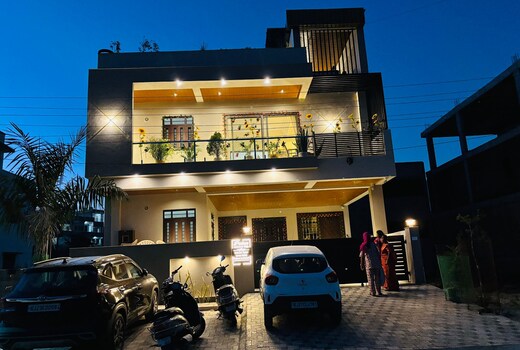PRALEEN VILLA