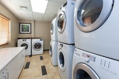 Candlewood Suites-West Springfield, Hampden
