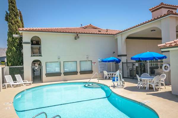 Best Western Sunland Park Inn - Tap to explore photos