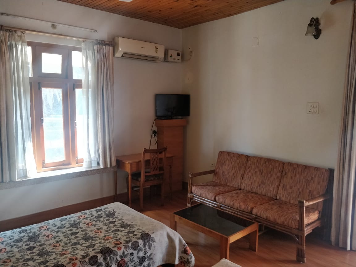 Navagraha Homestay - Tap to explore photos
