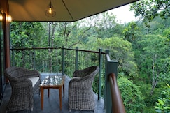 Vyna Hillock Resort, Wayanad