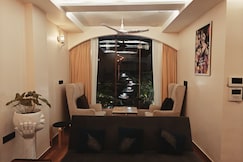 The Nest: Elegant & Private Luxury 2 BHK, Delhi
