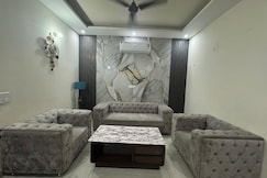 3BHK Apartment by Paradise Stays, Mohali