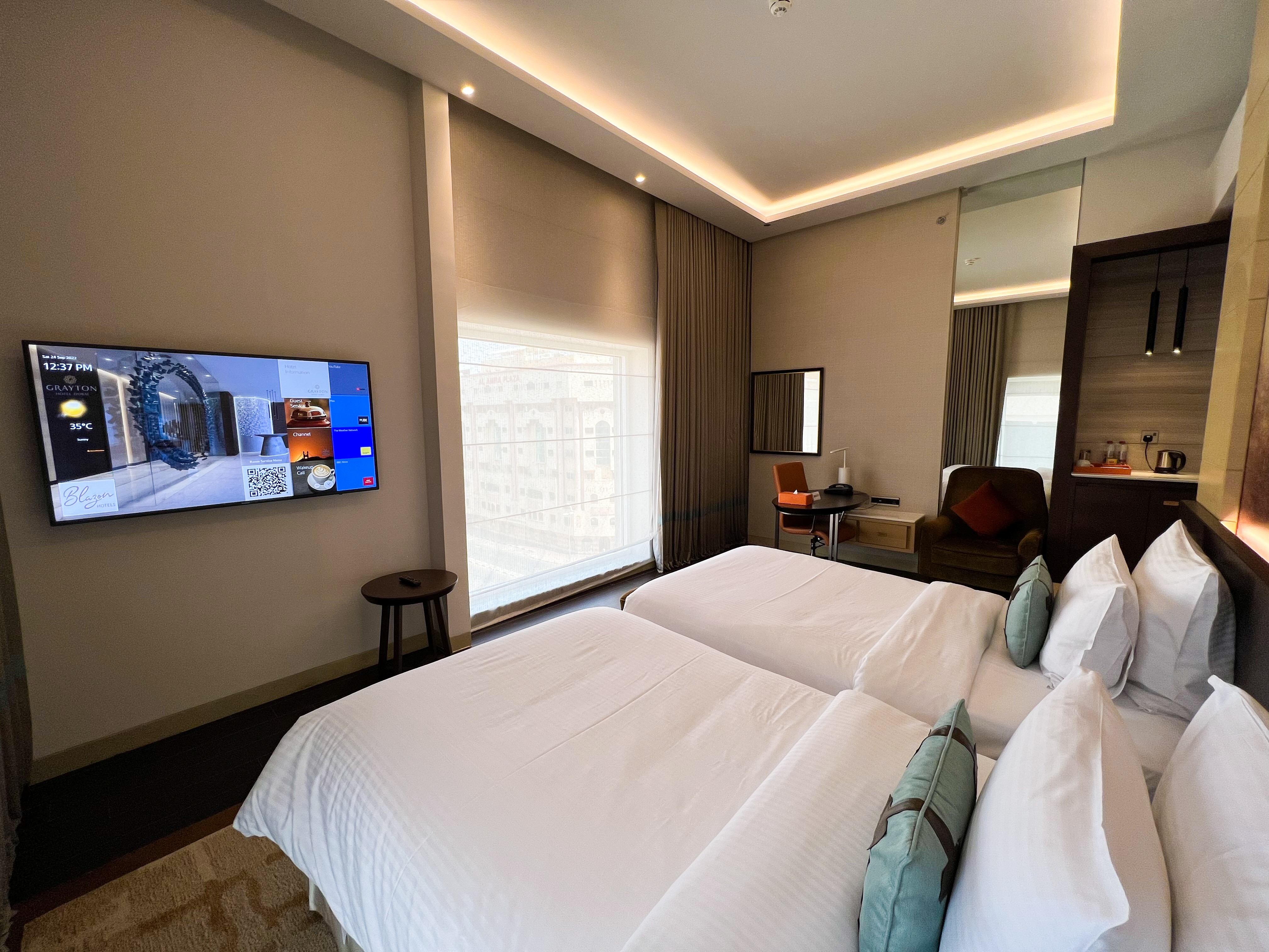 Grayton Hotel by Blazon Hotels Bur Dubai - Tap to explore photos