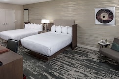 DoubleTree by Hilton Boston Logan Airport Chelsea, Boston