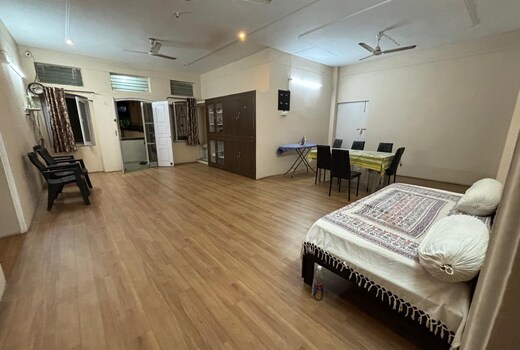 Visitors Lounge by MMG - 4BHK Sharing Flat